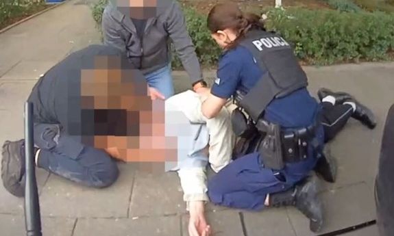 Interwencja patrolu zakończona uratowaniem życia