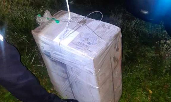 Przemyt papierosów balonem. Zatrzymani dwaj obywatele Białorusi