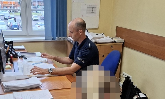 Kradła figurki z dziecięcych nagrobków żeby przyozdobić nimi własny ogród