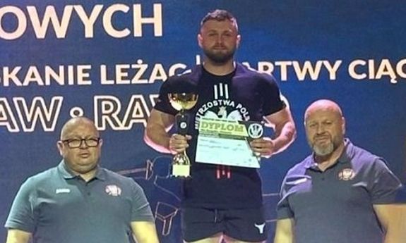 Sukces jaworskiego policjanta na Mistrzostwach Polski Służb Mundurowych w Wyciskaniu Sztangi Leżąc