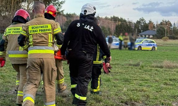 Szczęśliwy finał poszukiwań 73-latki, która utknęła w bagnach