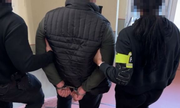 Zarzuty i areszt dla 24-latka za wprowadzanie do obrotu znacznej ilości narkotyków
