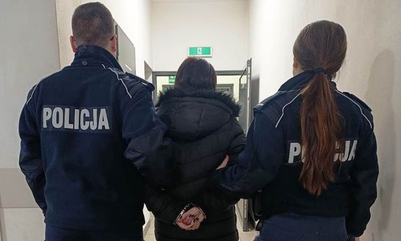 Mając ponad 3 promile alkoholu w organizmie, przewoziła autem swoje dziecko