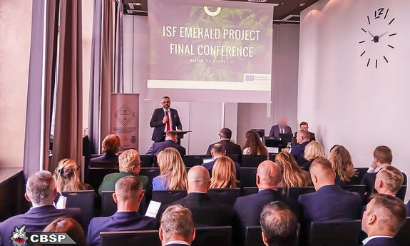 Projekt EMERALD: kooperacja Polski i Hiszpanii w walce ze zorganizowaną przestępczością narkotykową