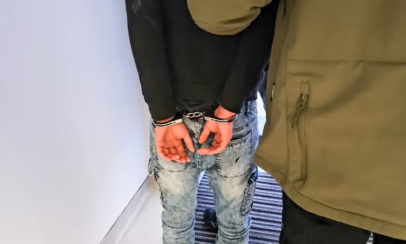 Skuteczne działania policjantów. Dwóch podejrzanych trafiło do aresztu