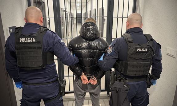 Poważne zarzuty dla 3 młodych mężczyzn