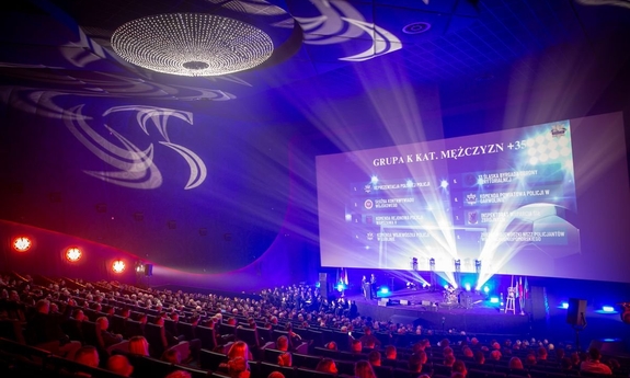 Ponad 100 drużyn w walce o Puchar Komendanta Głównego Policji. Ruszył XVI Międzynarodowy Turniej Służb Mundurowych w Piłce Nożnej Halowej im. podkom. Andrzeja Struja