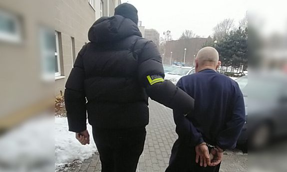 Za zabójstwo i usiłowanie zabójstwa grozi mu kara dożywotniego pozbawienia wolności