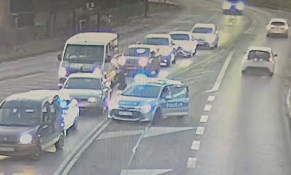 Nietrzeźwy kierujący zaatakował policjanta. Miał blisko 1,5 promila alkoholu w organizmie