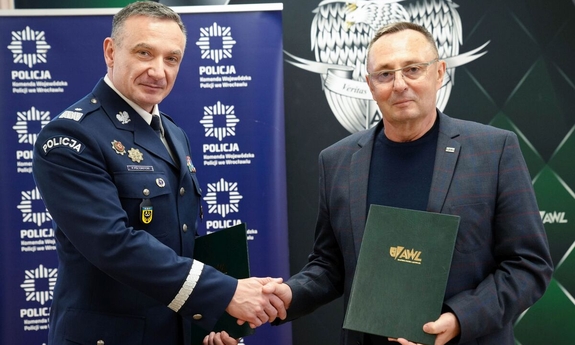 Dolnośląska Policja kontynuuje działania ukierunkowane na zapewnienie bezpieczeństwa na terenie uczelni wyższych