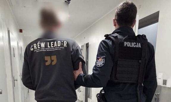 Sprawca rozboju w rękach policjantów