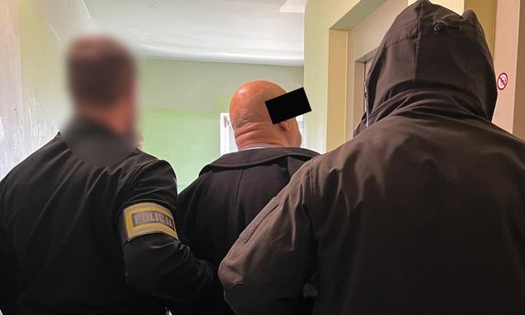 Fałszywi pracownicy wodociągów trafili do aresztu