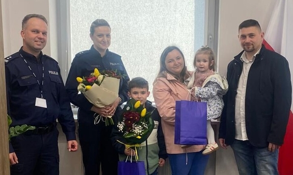 Jasielscy policjanci pomogli dziecku w stanie zagrożenia życia