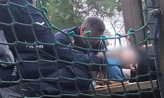 Ranny 12-latek potrzebował pomocy, udzielili jej policjanci Oddziału Prewencji Policji z Olsztyna