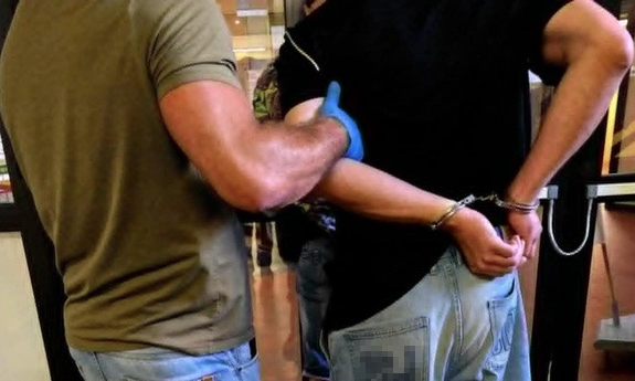 Zarzuty po napaści z użyciem kija bejsbolowego – agresor tymczasowo aresztowany