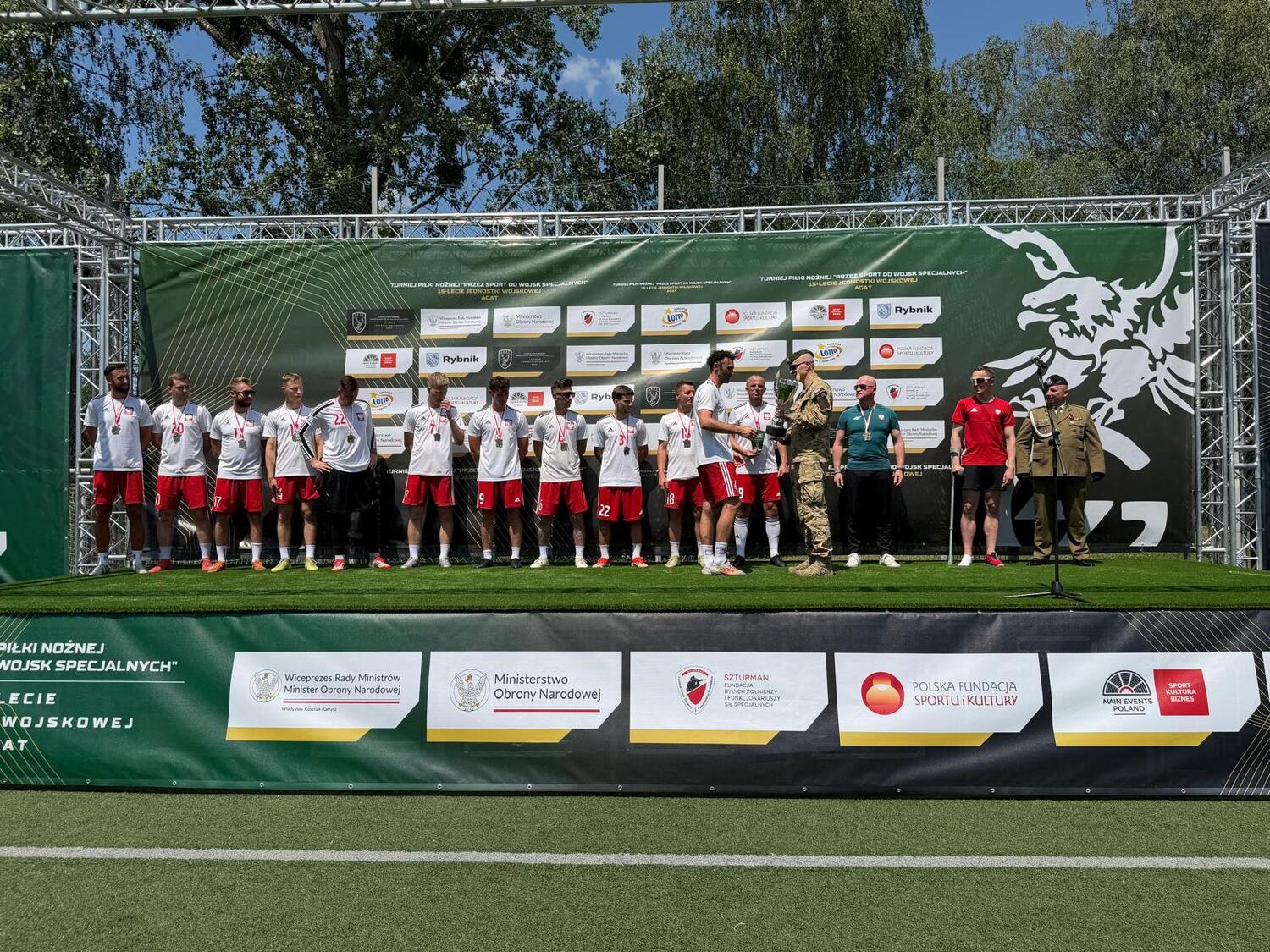 Reprezentacja Polskiej Policji triumfowała w Turnieju z okazji 15-lecia Jednostki Wojskowej AGAT 
