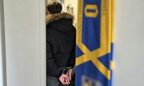 Policjanci zatrzymali 5 osób odpowiedzialnych za agresywne zachowanie wobec na 15-latka