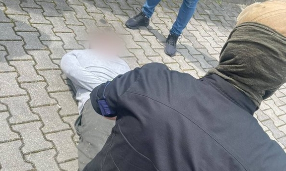 Handlarze narkotykowi w rękach małopolskich policjantów
