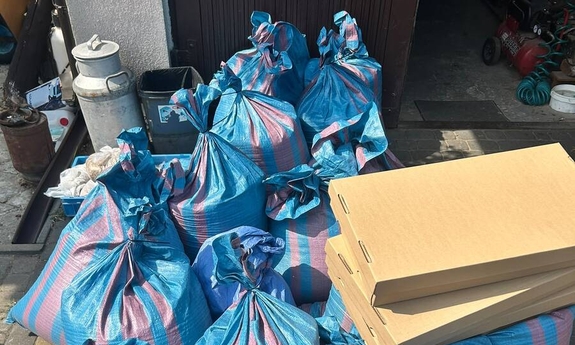 Policjanci zabezpieczyli ponad 260 kg krajanki tytoniowej o wartości blisko 490 tys. zł