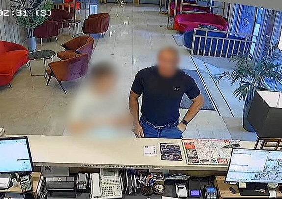 Małopolscy "Łowcy Głów" namierzyli 40-letni groźnego przestępcę. Ukrywał się za granicą i zmienił tożsamość