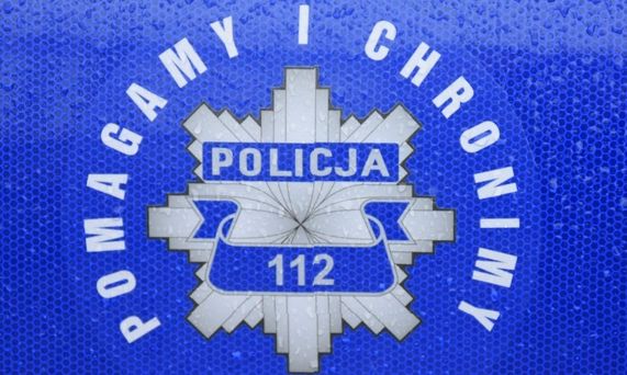 Dzielnicowi pomogli mężczyźnie, który zakrztusił się jabłkiem