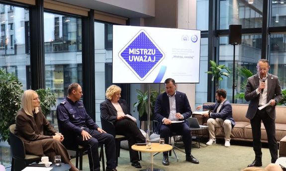 „Mistrzu, uważaj” - PZU i Policja apelują o większą uważność pieszych
