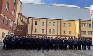 Wręczenie medali za długoletnią służbę oraz ślubowanie nowych policjantów