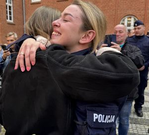 Wręczenie medali za długoletnią służbę oraz ślubowanie nowych policjantów