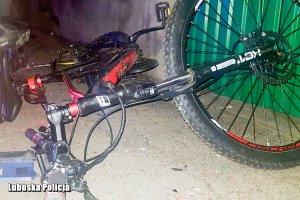 Uszkodzony w wyniku zdarzenia drogowego rower