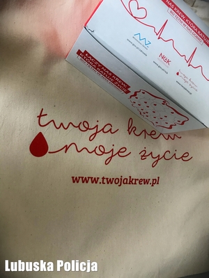 Torba z logo krwiodawstwa