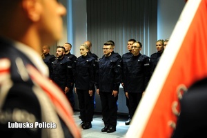 Policjanci składający ślubowanie