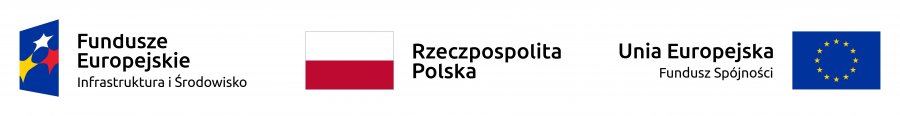 Obraz przedstawia zestawienie znaków składających się na logo POIiŚ - elementu graficznego, który przedstawia stojący pionowo ciemnoniebieski trapez z wpisanymi w niego układającymi się w trójkąt trzema gwiazdami (żółtą, białą i czerwoną) oraz znajdującego się z jego prawej trzywersowego napisu:  Fundusze, pod spodem Europejskie, pod spodem mniejszą czcionką Infrastruktura i Środowisko.  Obok znajduje się flaga Polski z dwuwersowym napisem umieszczonym z jej prawej: Rzeczpospolita Polska.  Obok znajduje się napis Fundusz Spójności, obok niego z kolei znajduje się flaga Unii Europejskiej.