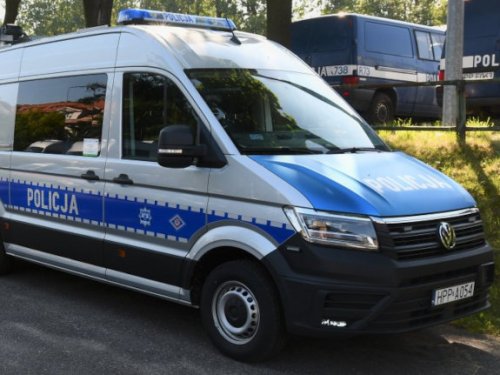 Nowy policyjny ambulans Pogotowia Ruchu Drogowego.