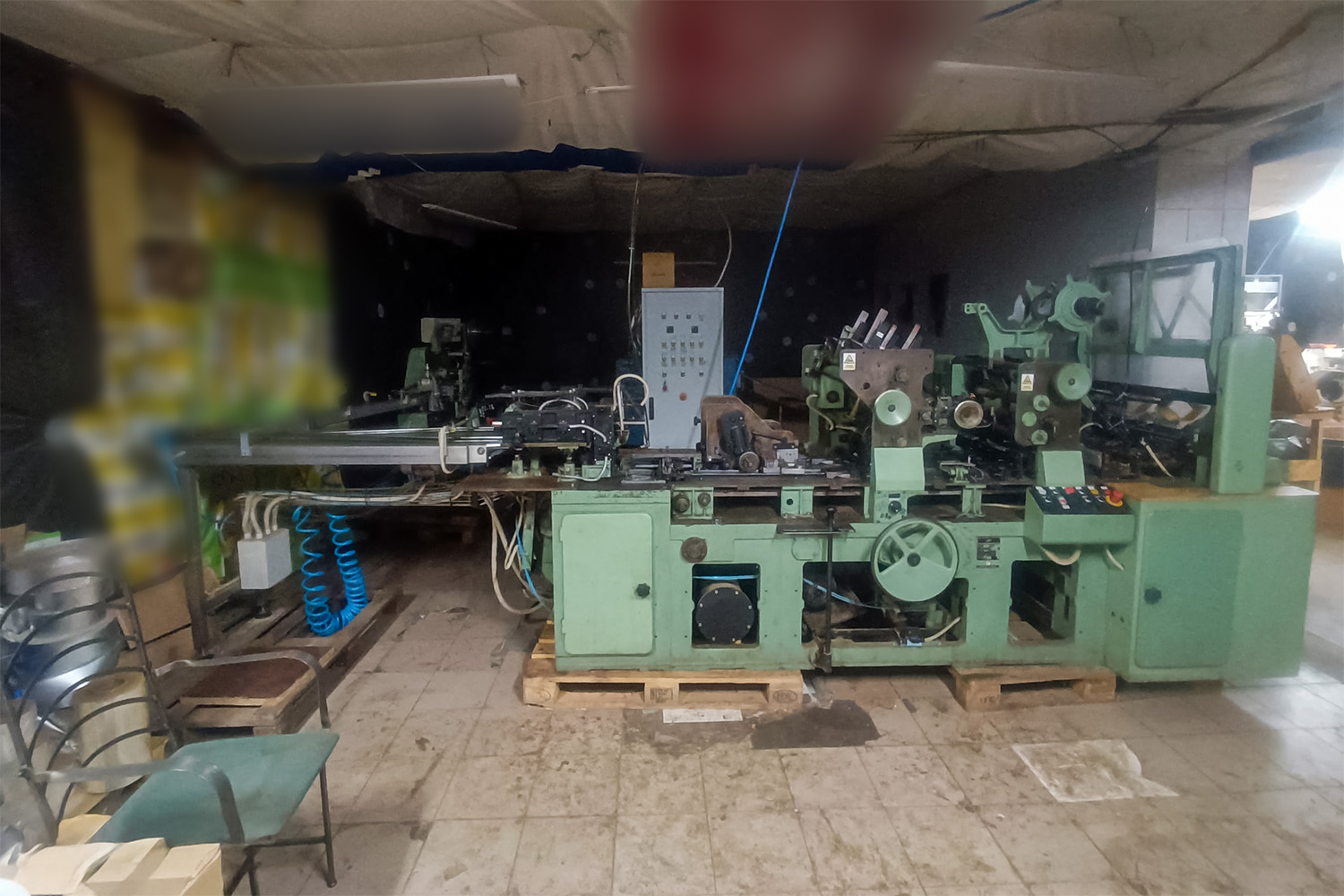 Służby zlikwidowały fabrykę nielegalnych papierosów. Straty Skarbu Państwa to ponad 2,6 mln PLN