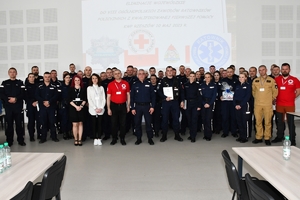 Policjanci podczas konkursu na auli Oddziału Prewencji Policji w Rzeszowie