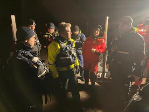 Policyjni wodniacy podczas doskonalenia umiejętności