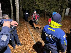 Policyjni wodniacy podczas doskonalenia umiejętności
