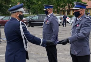 insp. Edward Szydłowski odbiera Srebrną Odznakę „Zasłużony Policjant”