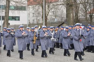 zdjęcie przedstawia Orkiestrę Komendy Wojewódzkiej Policji w Katowicach