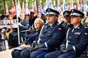 uczestnicy uroczystości, w tym kierownictwo polskiej i śląskiej policji