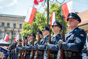 kolorowe zdjęcie policjantów Kompani Honorowej