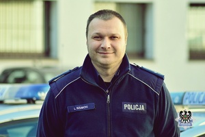 Policjant, który pomógł ciężarnej Ukraince