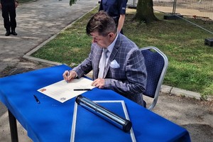 Uroczystości związane z wmurowaniem aktu erekcyjnego pod budowę Posterunku Policji w Domaniowie