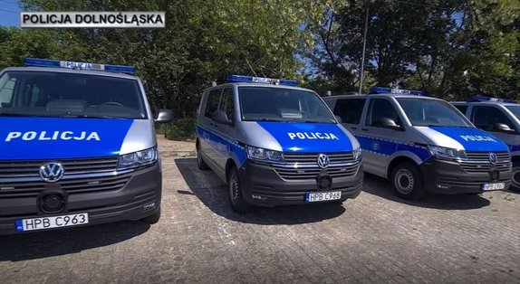 Nowe radiowozy dolnośląskiej policji