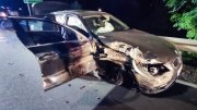 zniszczony w wypadku samochód osobowy