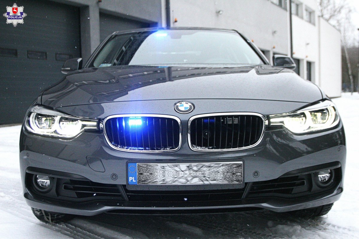 KWP Nowe nieoznakowane radiowozy mki BMW już w służbie