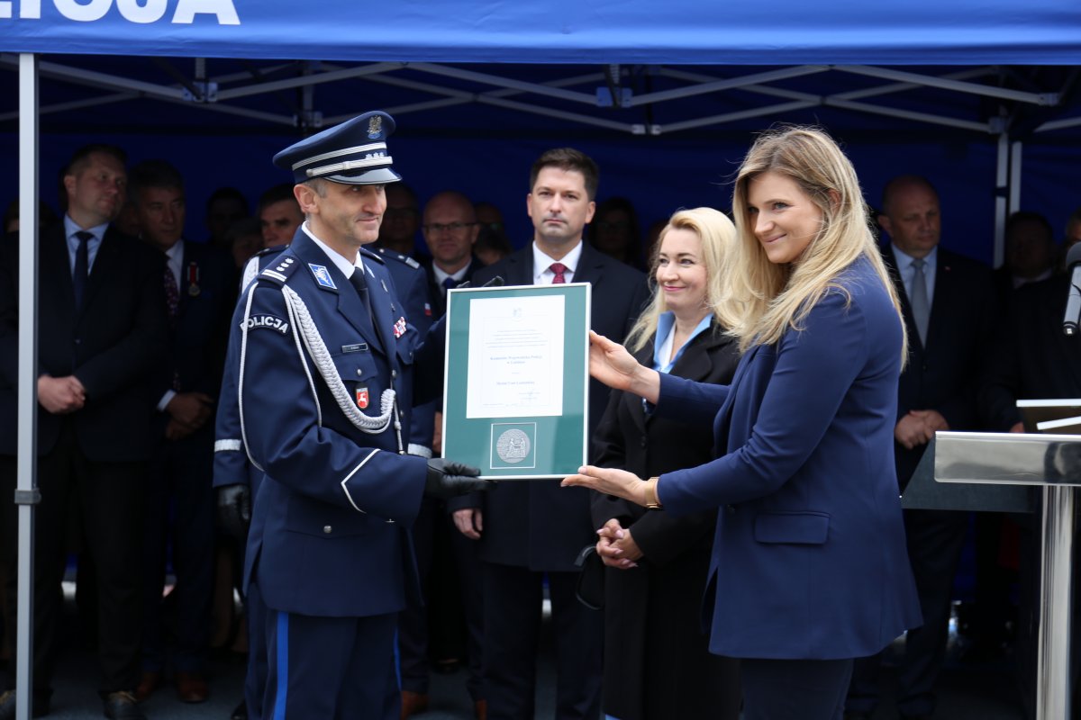 Przekazanie okolicznościowych Medali Unii Lubelskiej dla Komendy Wojewódzkiej Policji w Lublinie