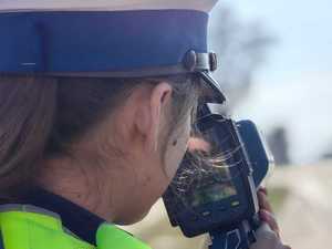 policjanci na słuzbie