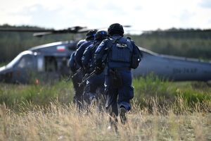 ćwiczenia policjantów z Oddziału Prewncji Policji w Białymstoku i podlaskich kontrterrorystów