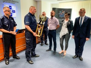 Komendant Wojewódzki Policji w Kielcach gratuluje sukcesu policjantom